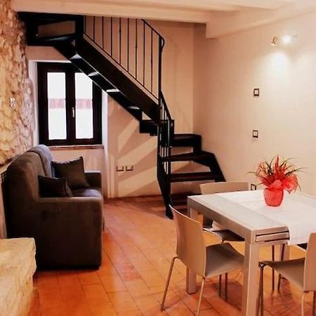 Casa Vacanze L'Arco Di Fondarca Cagli Exteriör bild
